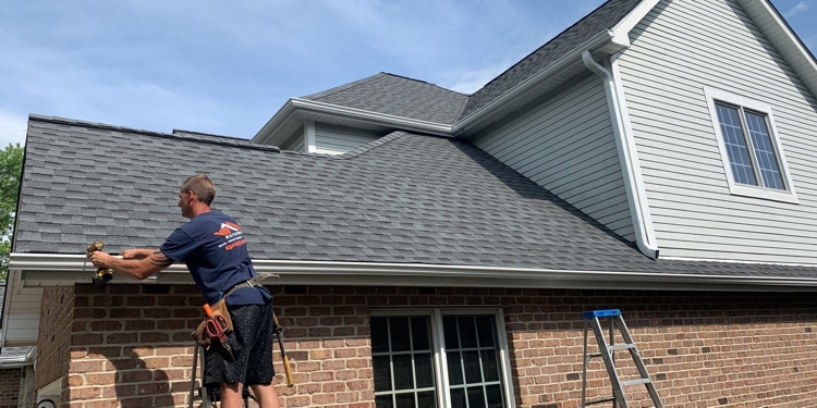 Choosing the Right Roofing Company: A Guide to Quality and Reliability: